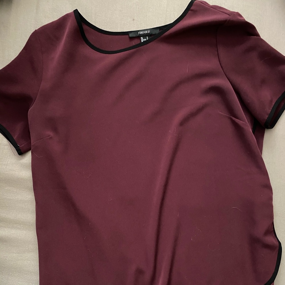 Simple red top